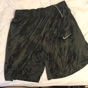 Nike dri-fit basketball athletic shorts